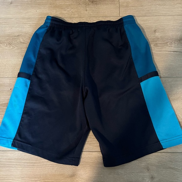 Jordan Blue Athletic Basketball Shorts - Picture 3 of 3